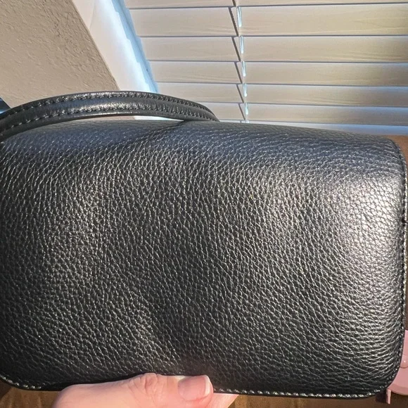 Marc By Marc Jacobs Crossbody - Black Leather, Excellent Condition - Picture 8 of 11